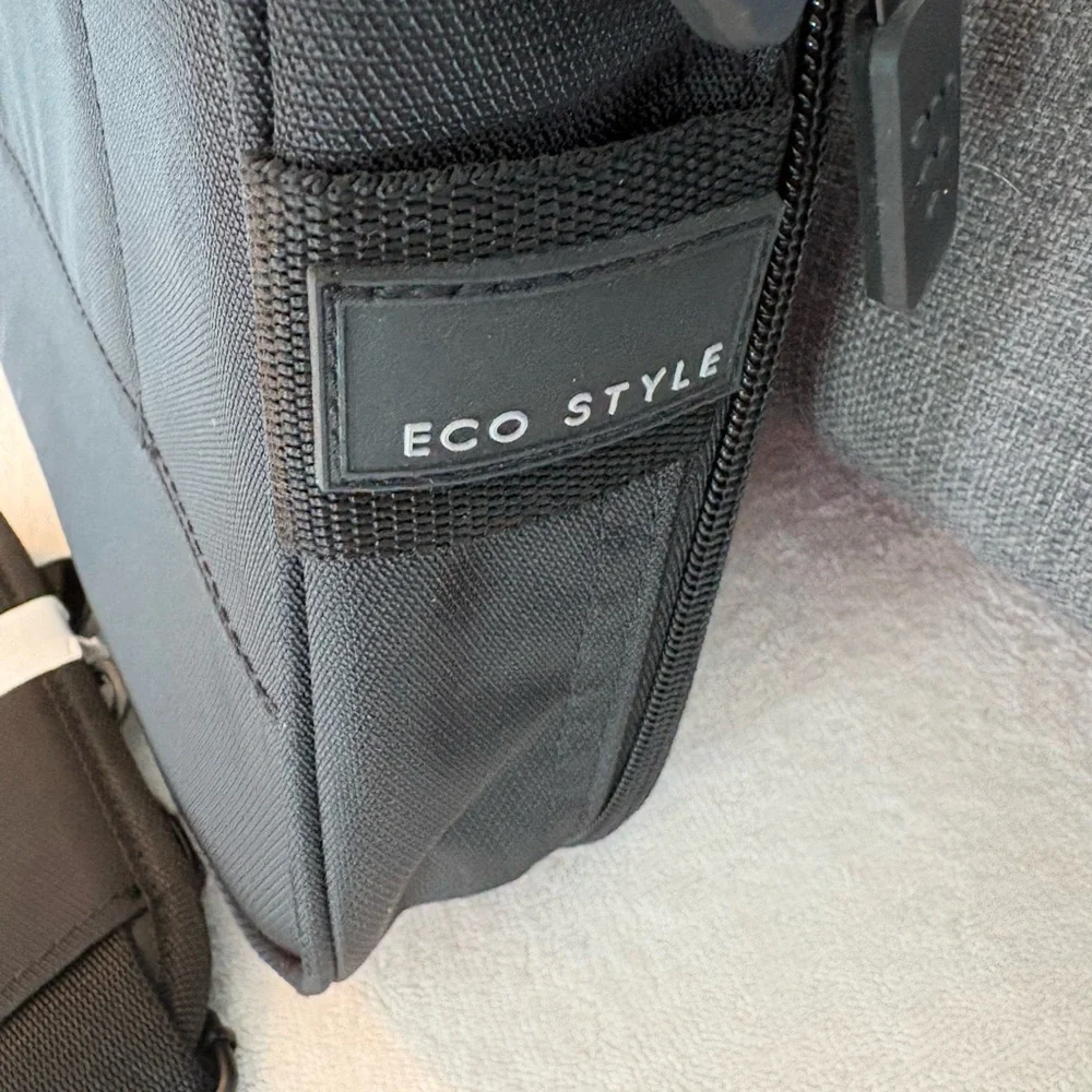 Eco Style Tech Pro TopLoad Laptop Brief Case Black Padded NWOT